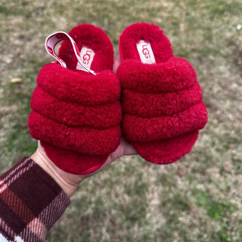 Toddler Ugg slippers with strap